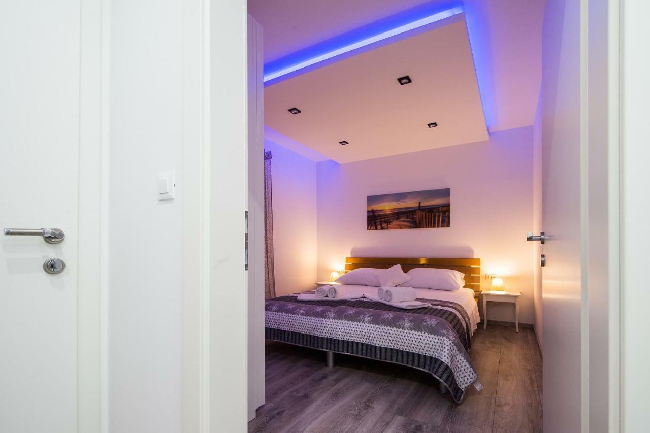 Solin Apartments Praetorium Exterior photo